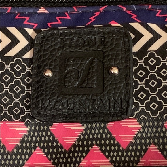 Stone Mountain Vibrant Patterned Shoulder/Crossbody Bag - NWT - Picture 3 of 16